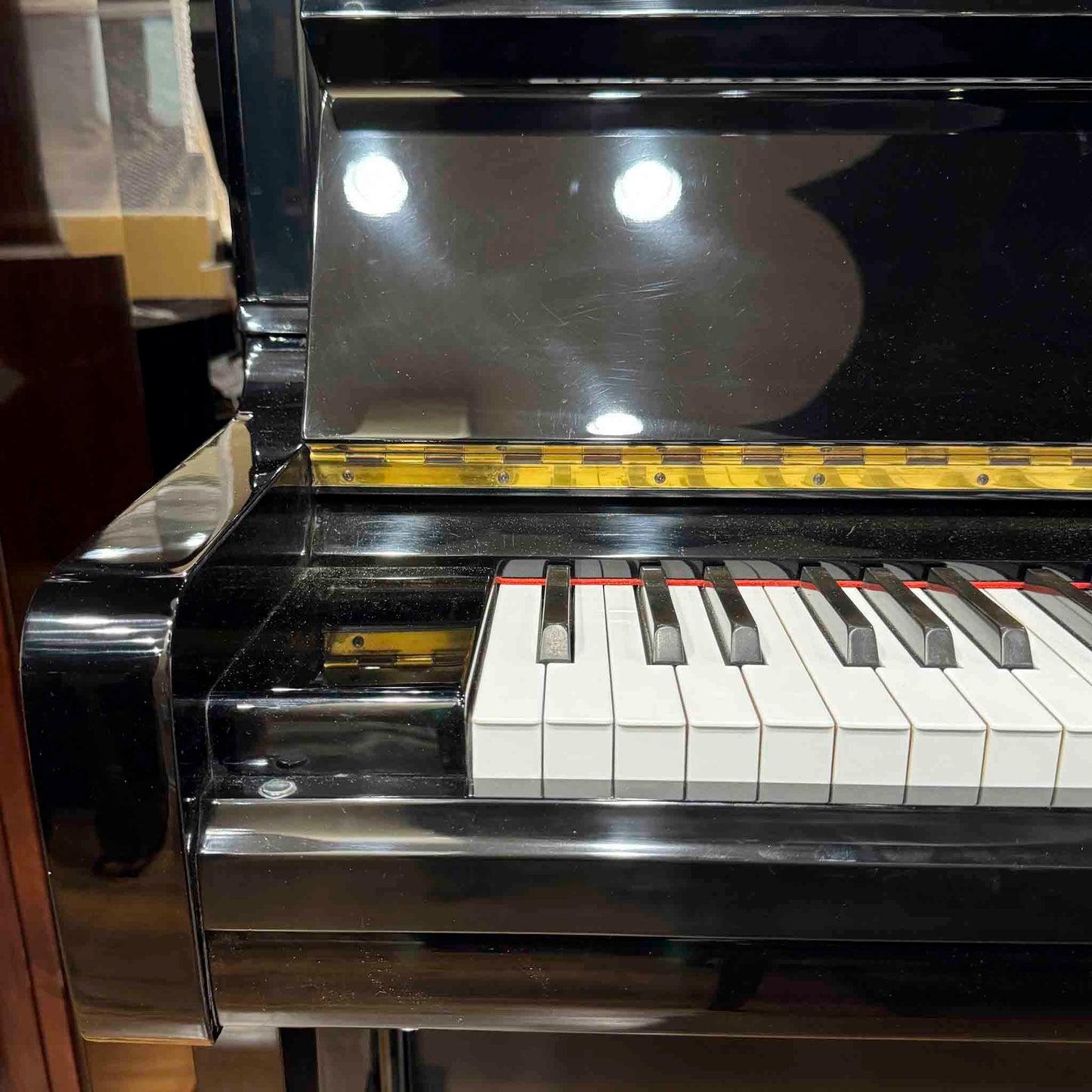 1988 Yamaha UX1 48" Polished Black Upright Piano