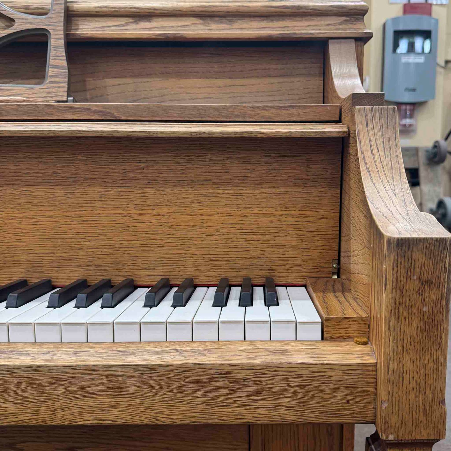 SOLD 1982 Astin Weight 42" Oak Console Piano