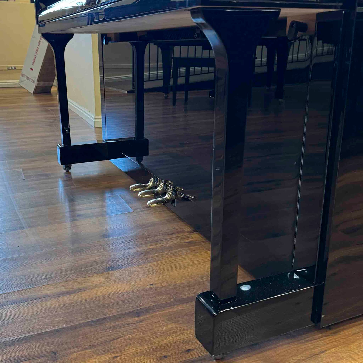 2006 Wyman WV120 47" Polished Black Studio Piano