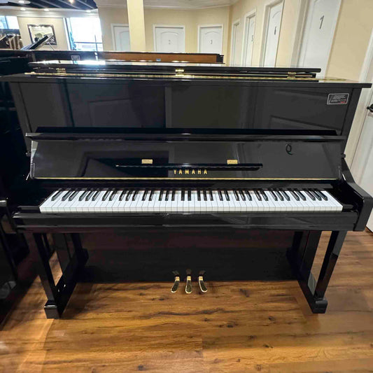 2001 Yamaha YU1 48" Polished Black Upright Piano