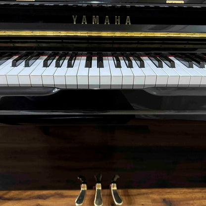 2001 Yamaha YU1 48" Polished Black Upright Piano