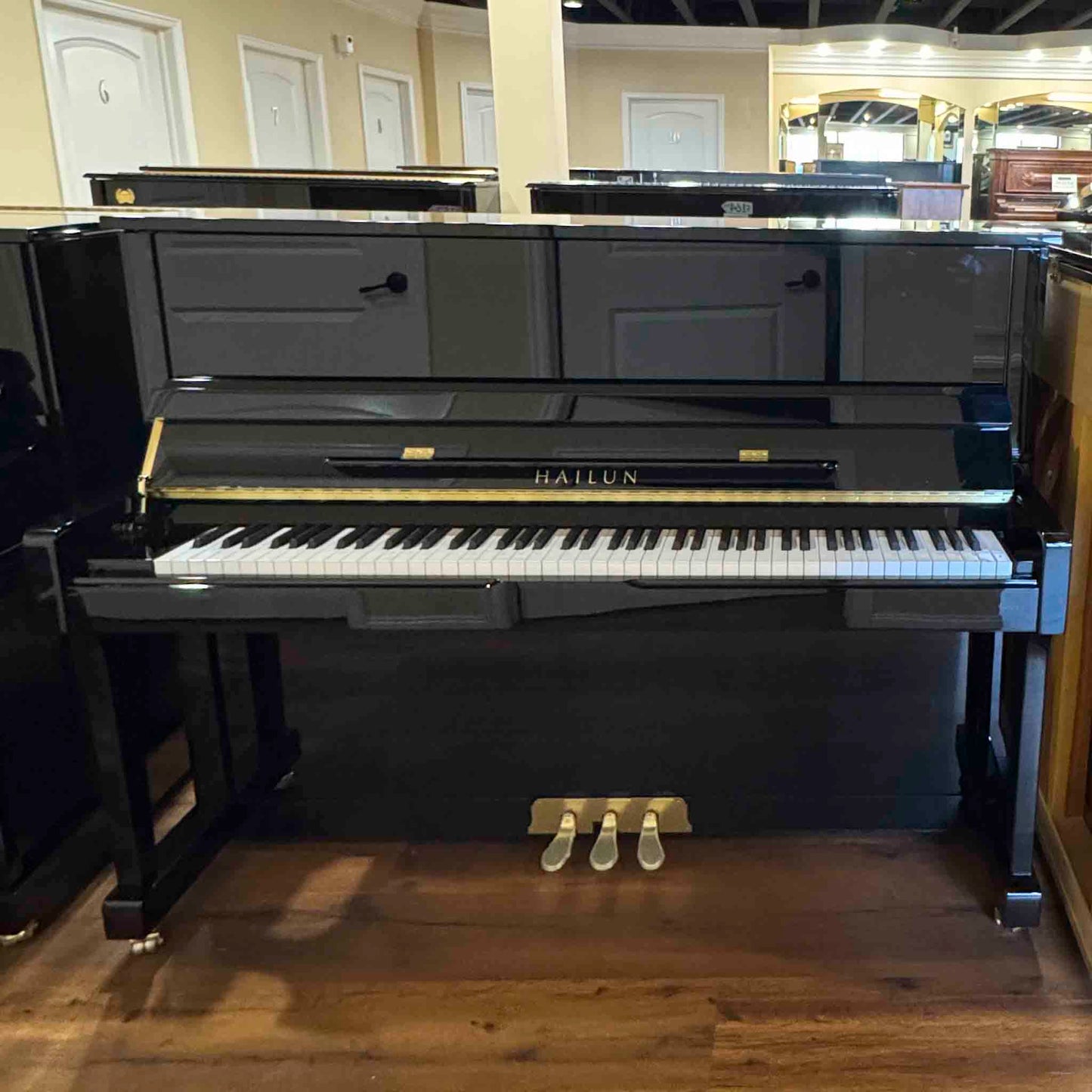 SOLD Hailun 121 48" Polished Black Upright Piano