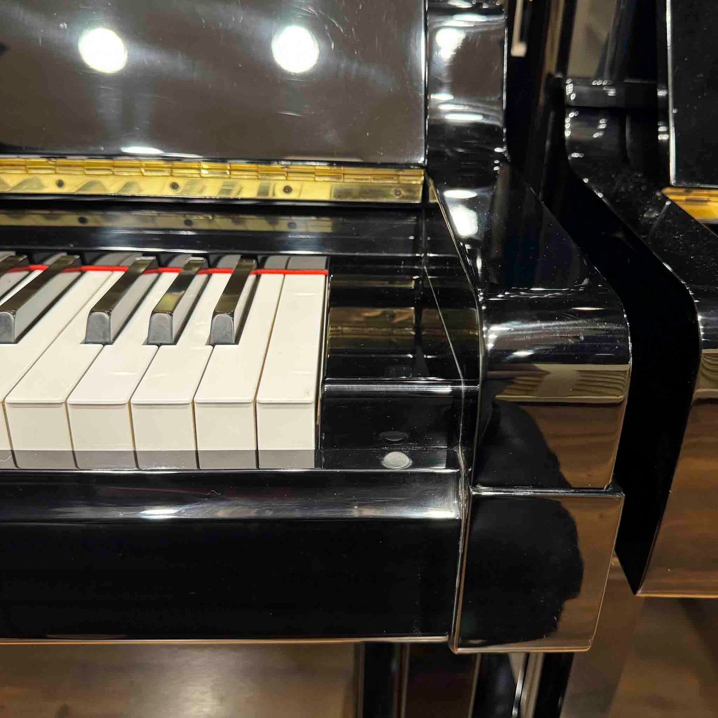 1982 Yamaha YUX 52" Polished Black Upright Piano