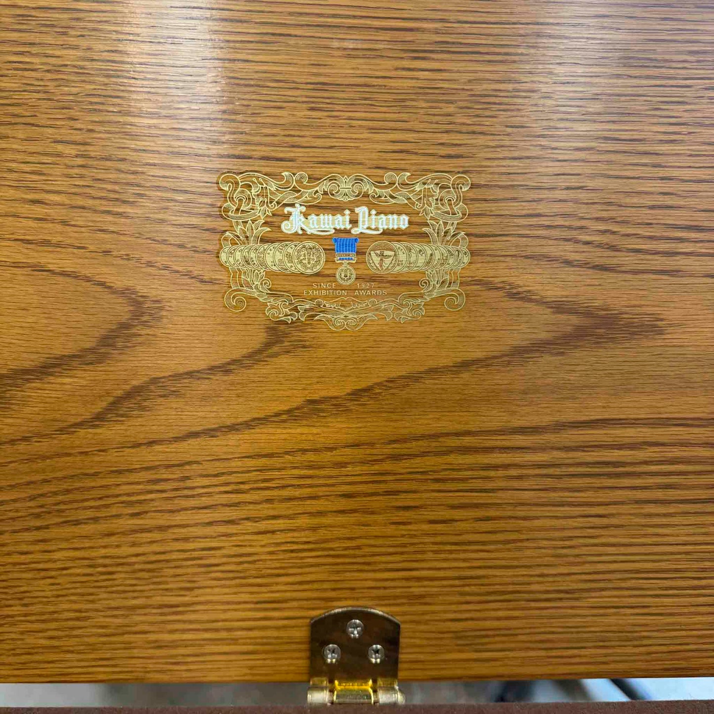 CURRENT SHOP WORK 1963 Kawai 508 Decorator 44" Oak Finish Commissioned Console Piano