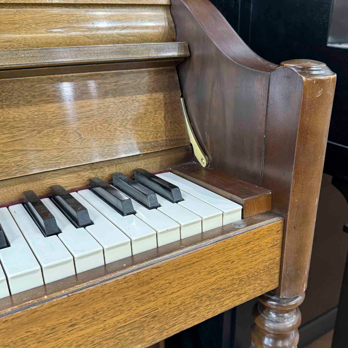 HEIRLOOM RESTORATION 1979 Charles Walter 43" Walnut Finish Commissioned Console Piano