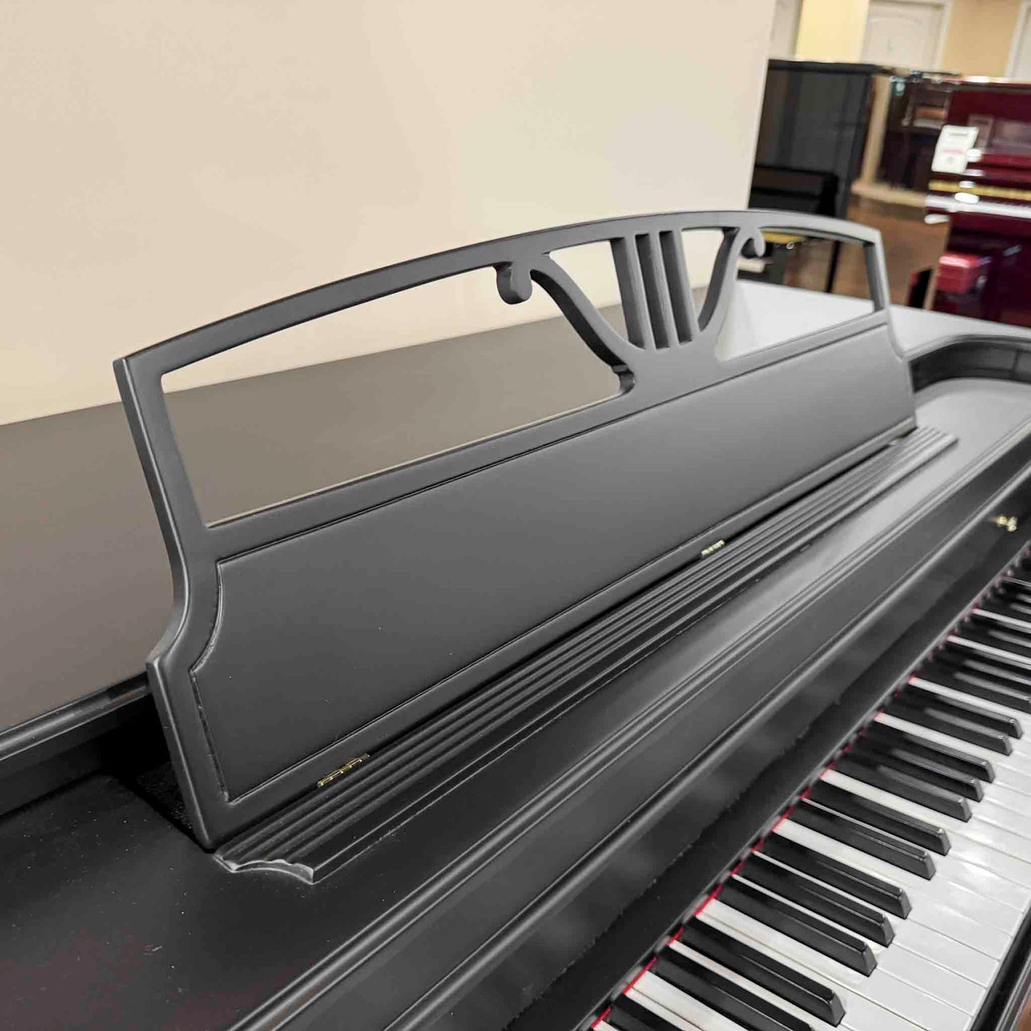 1986 Baldwin Wood Finish Spinet Piano