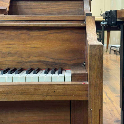 HEIRLOOM RESTORATION 1969 Astin-Weight Wood Finish 41" Console Piano