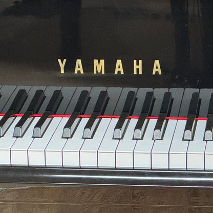1980 Yamaha C3 6'1" Polished Black Grand Piano
