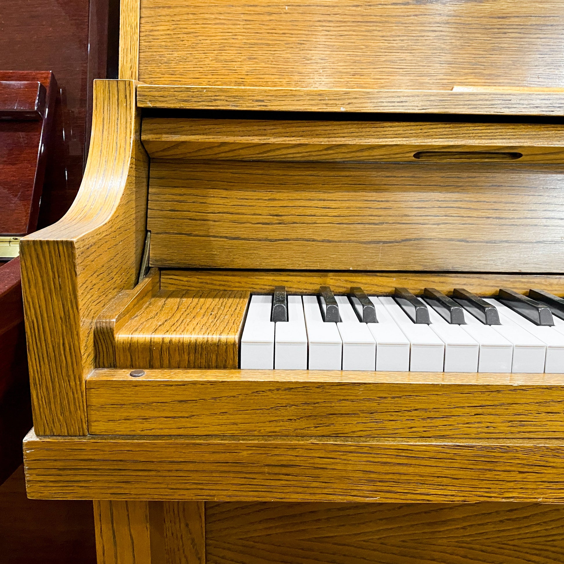 Image 5 of 1991 Upright Yamaha Oak P202