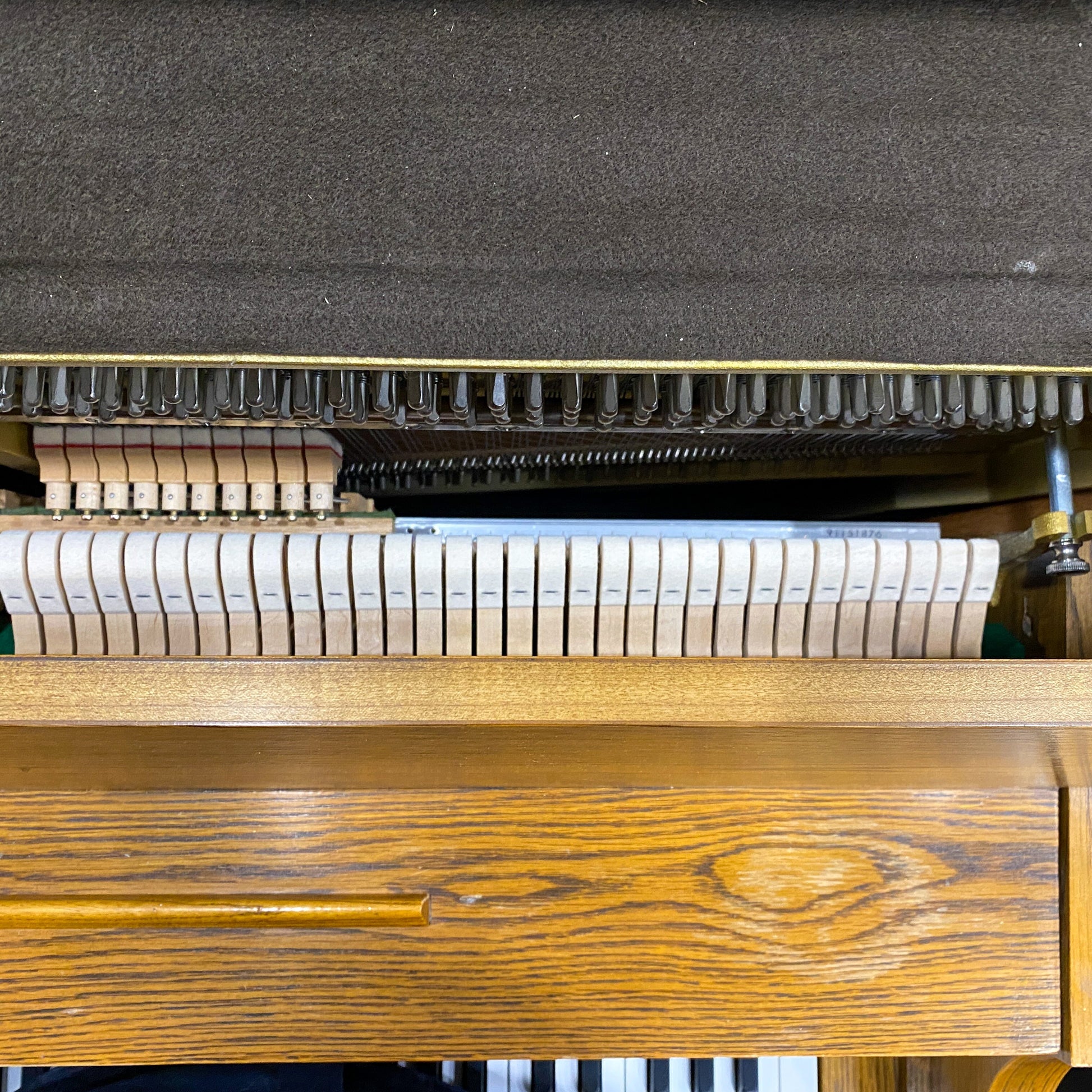 Image 8 of 1991 Upright Yamaha Oak P202