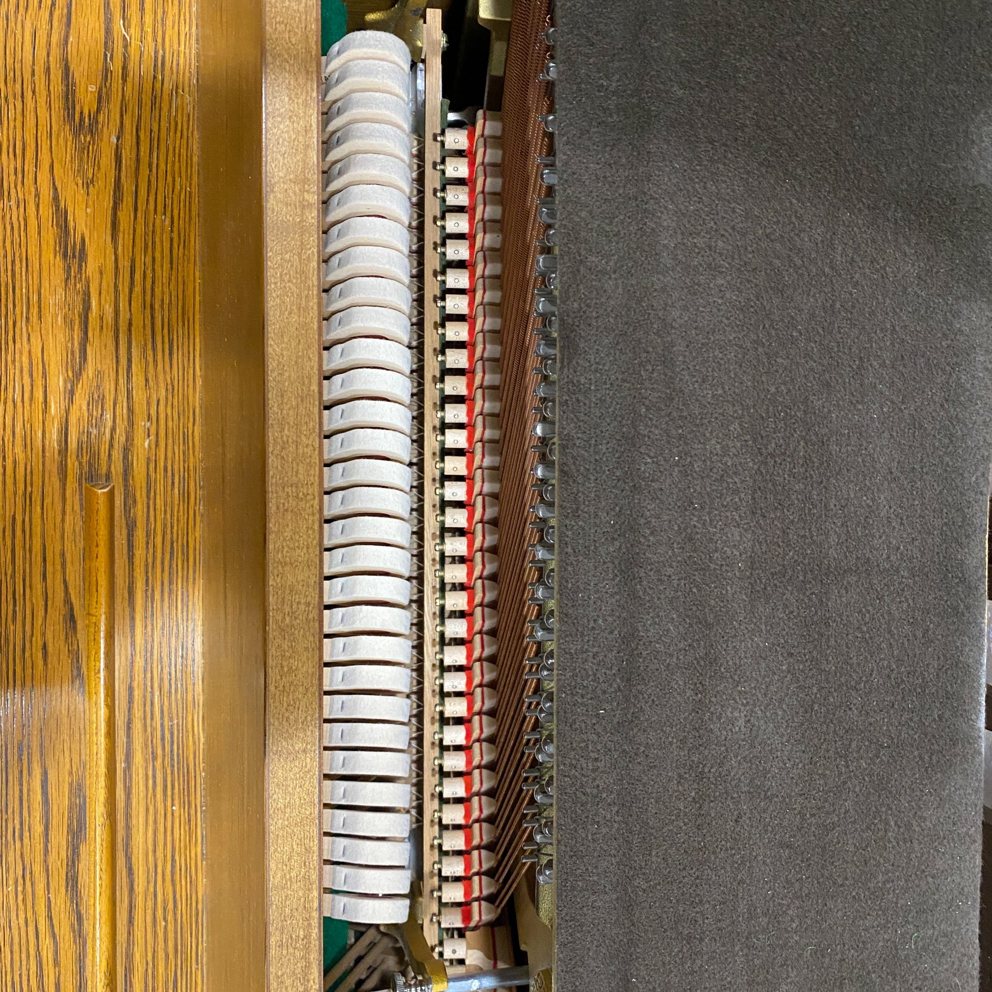 Image 9 of 1991 Upright Yamaha Oak P202