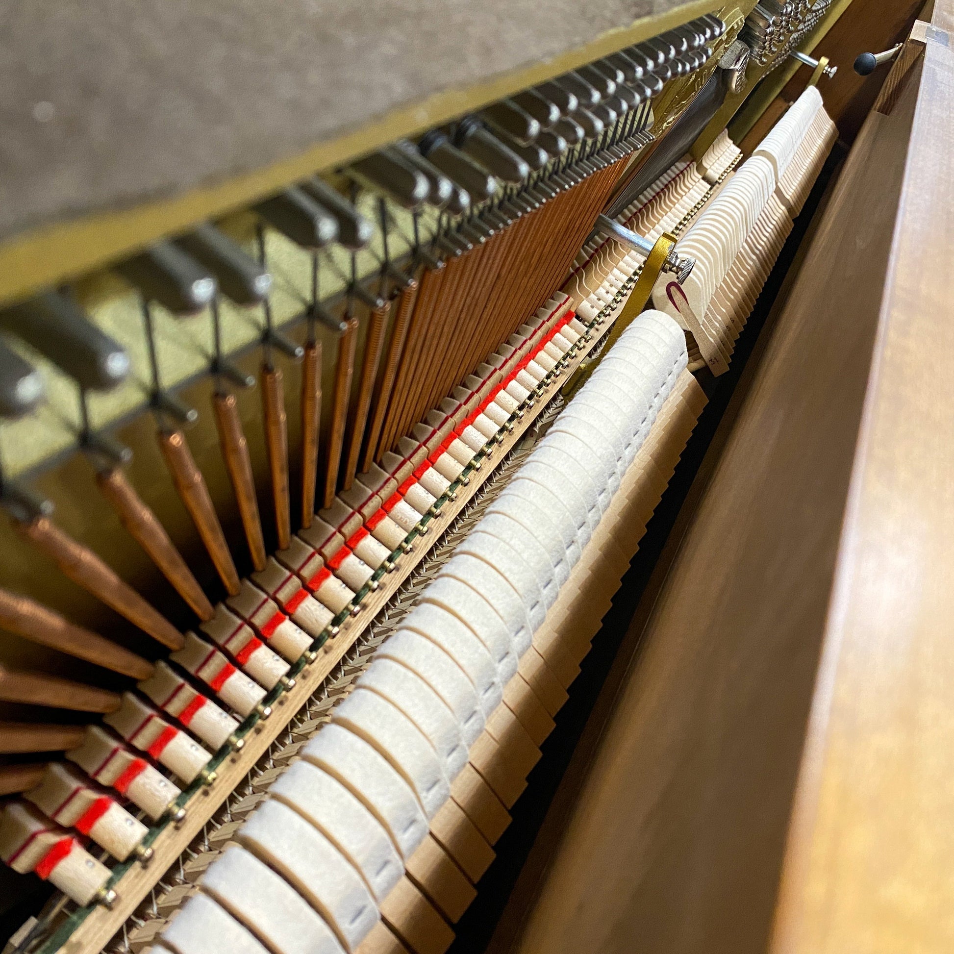 Image 10 of 1991 Upright Yamaha Oak P202