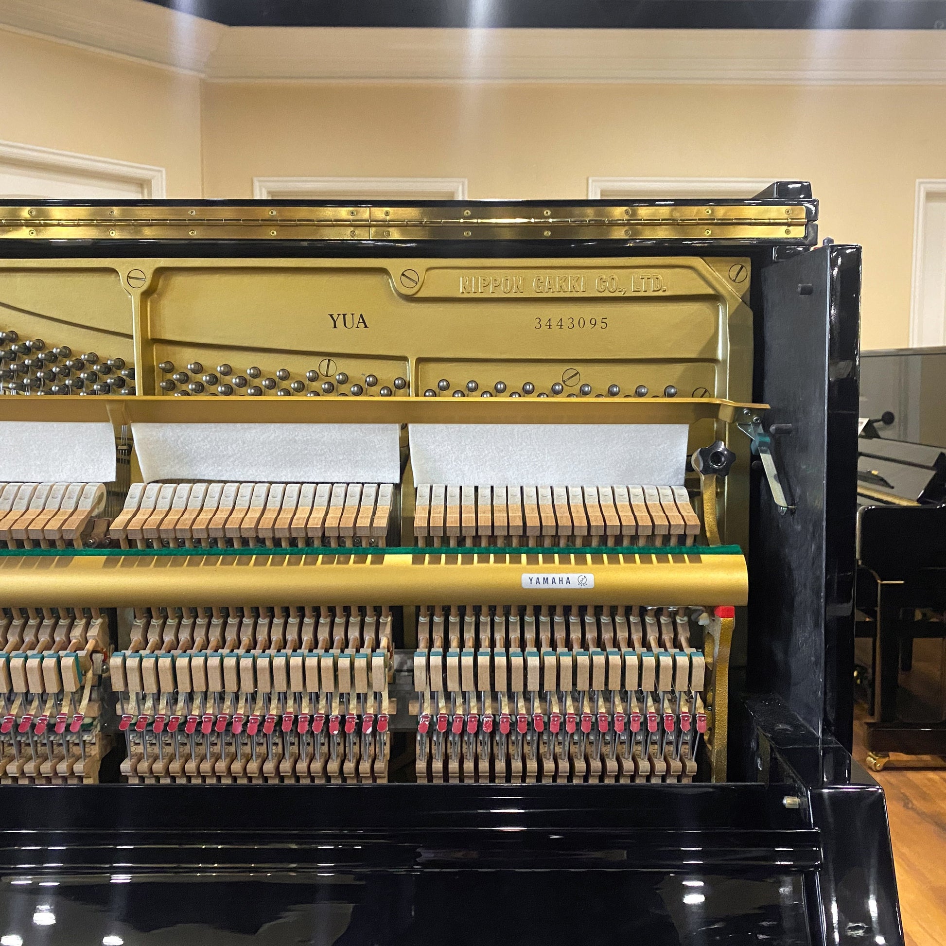 Image 10 of 1981 Yamaha YUA Upright 51"