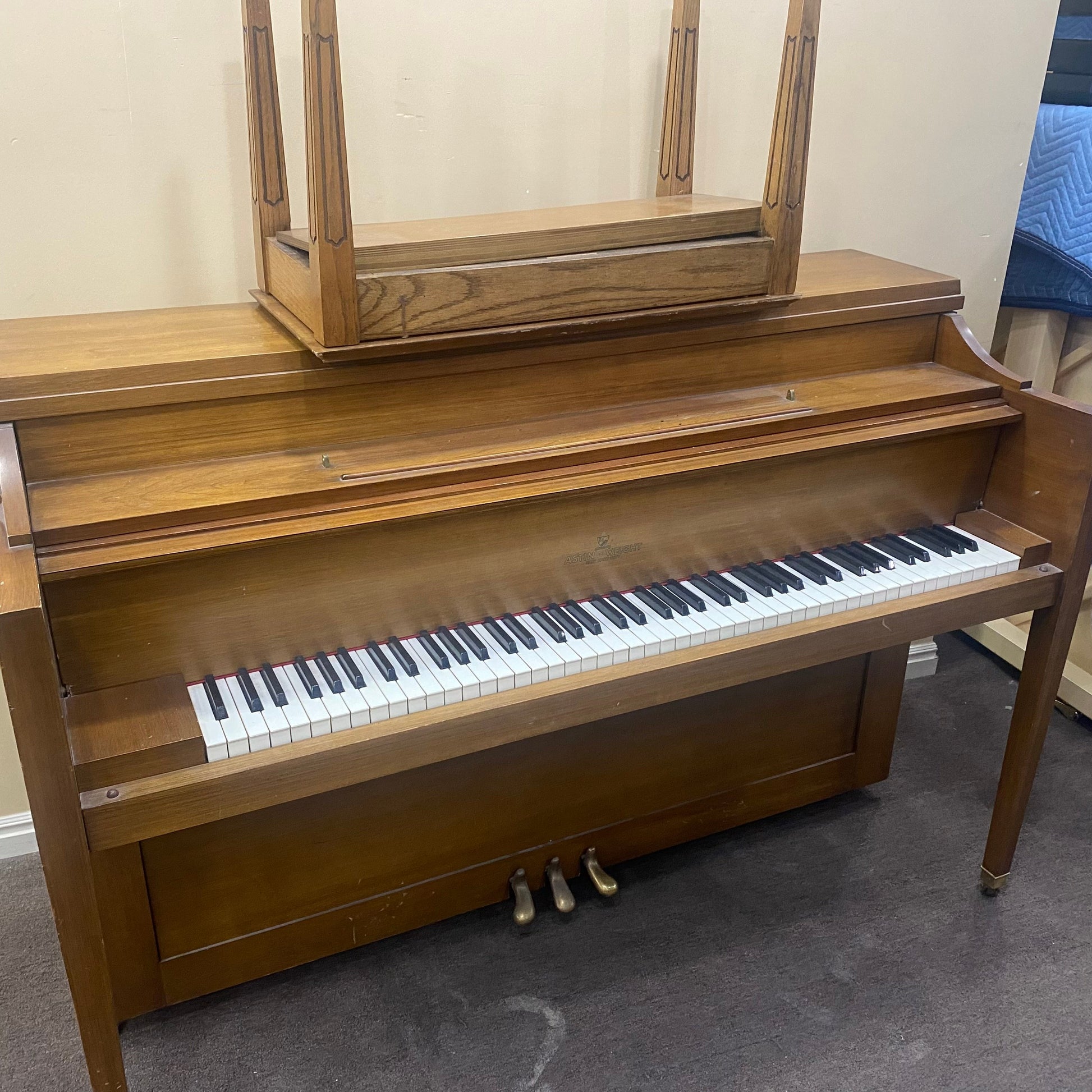 Image 18 of 1968 Astin Weight 41" Upright