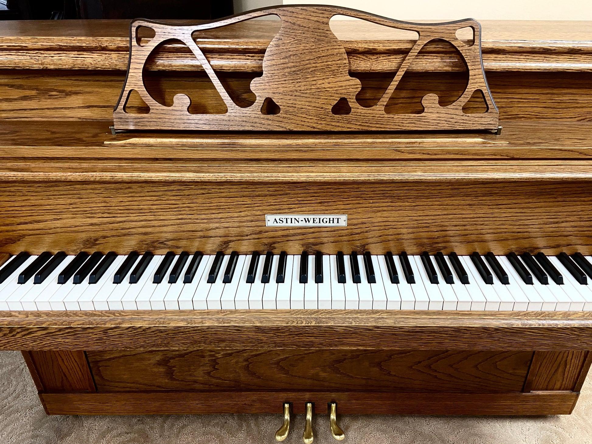 Image 7 of 1980 Astin Weight Console 42" / Walnut