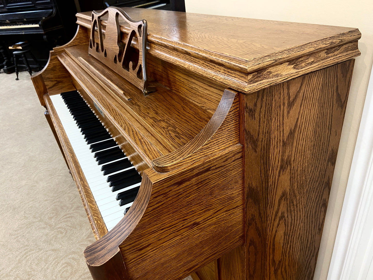 Image 11 of 1980 Astin Weight Console 42" / Walnut
