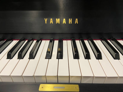 Image 4 of 2005 Yamaha Upright / Satin Ebony 46"