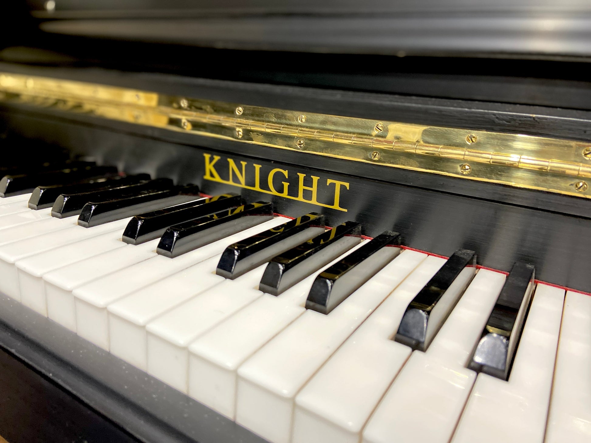 Image 9 of 1962 Knight Console 41" / Satin Ebony