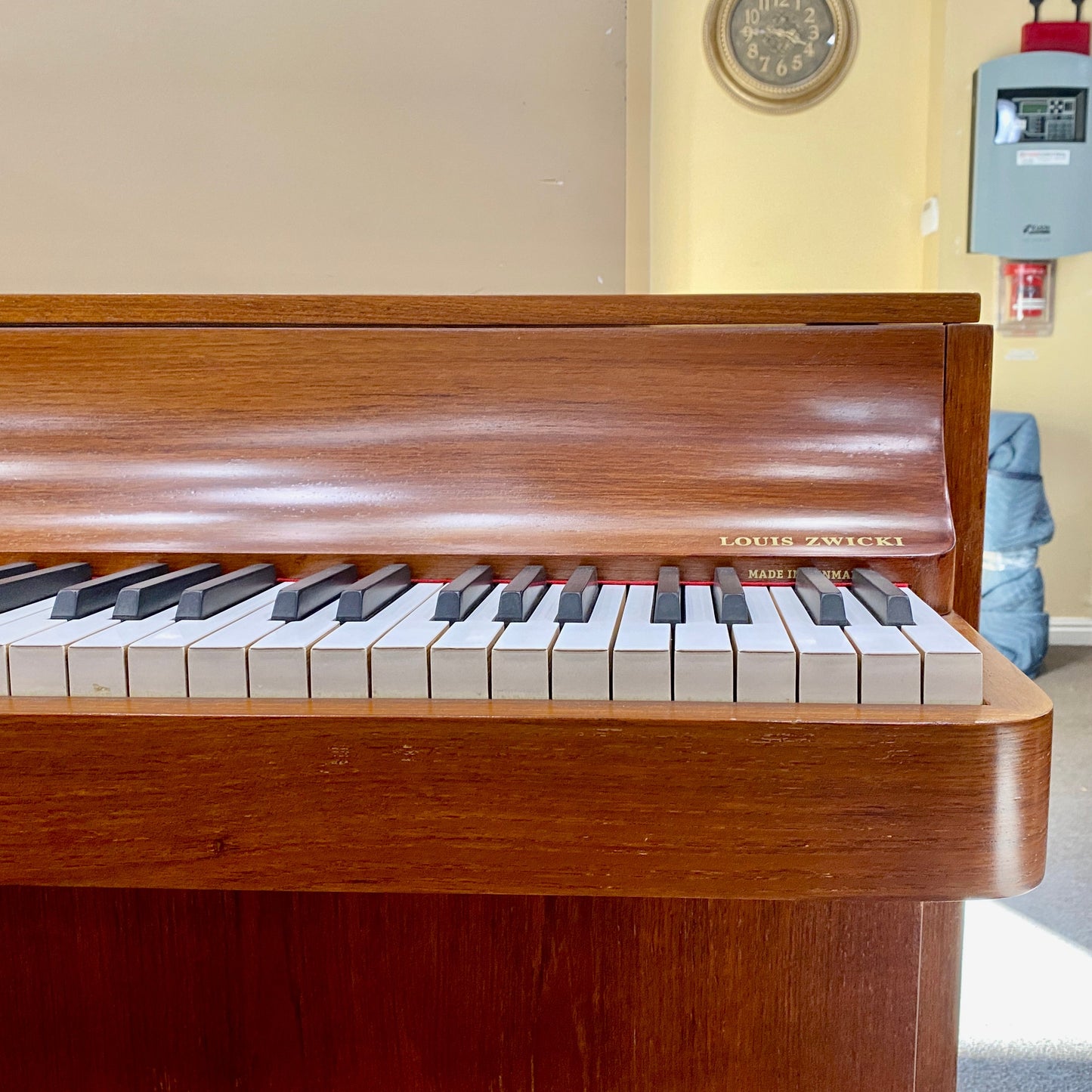 Image 6 of 1956 Louis Zwicki Upright