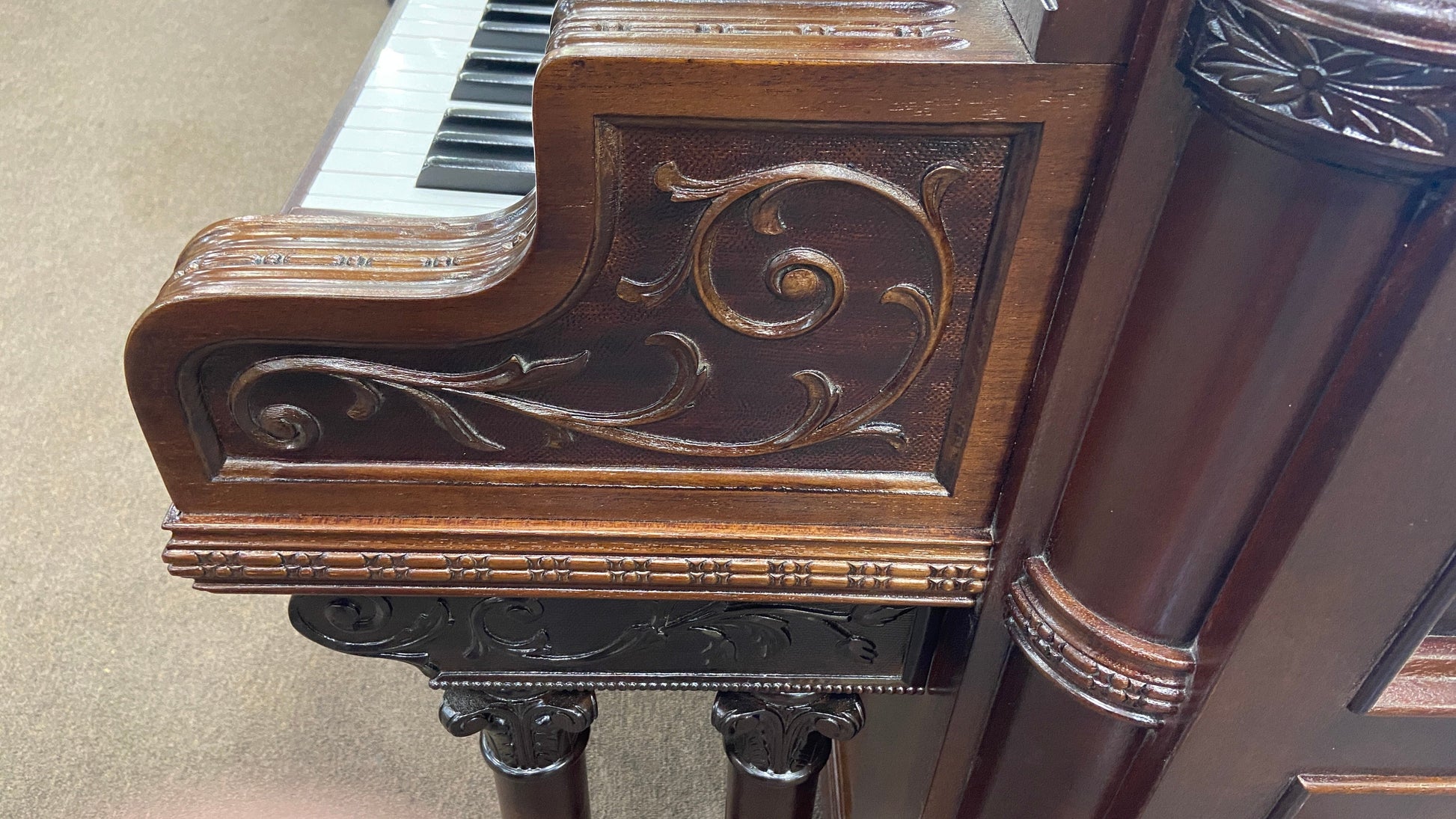 Image 13 of Wing & Sons Upright / QRS