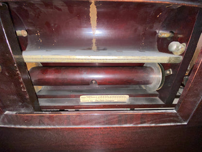 Image 2 of 1911 Euphona
by Cable Company