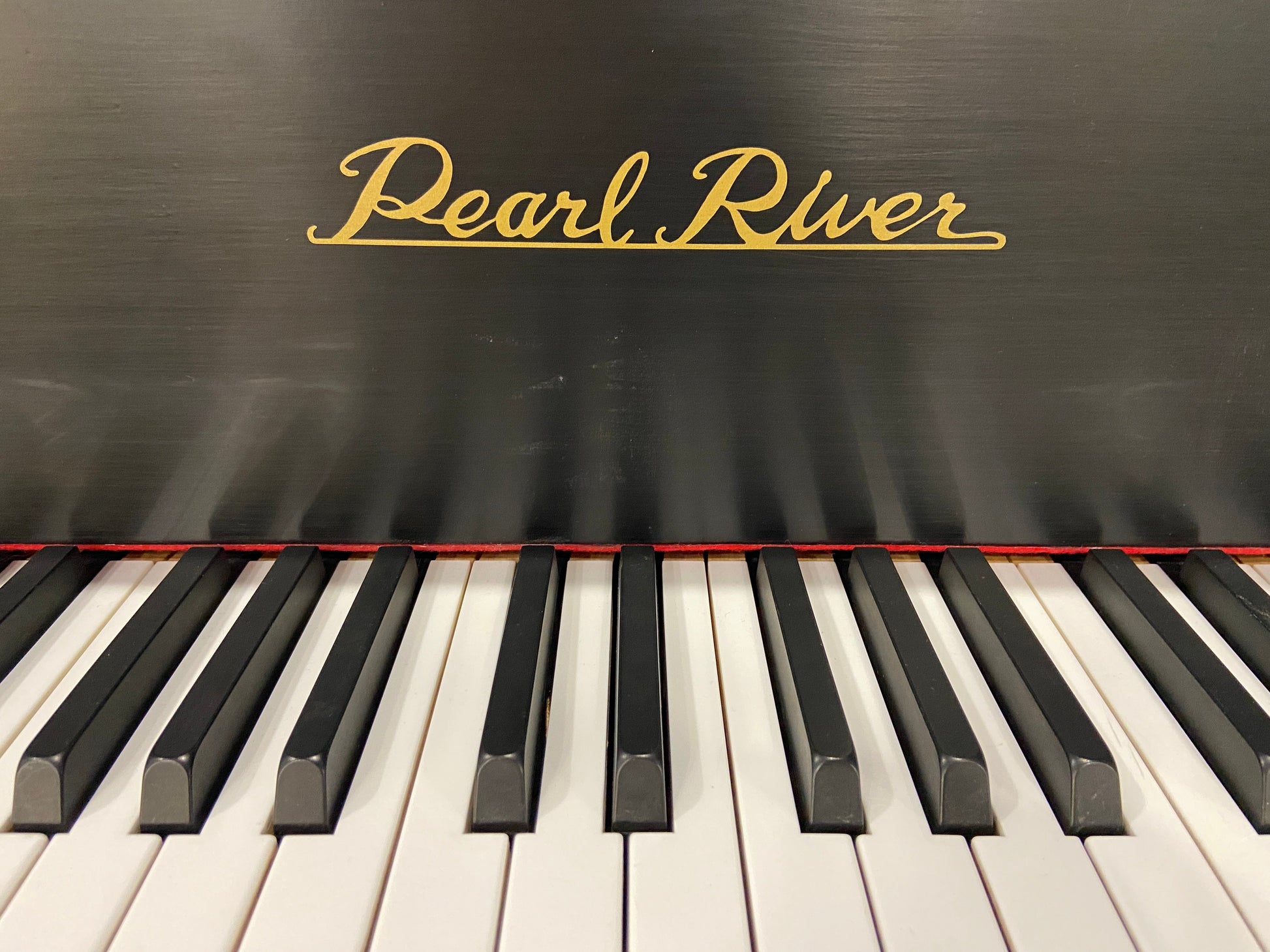 Image 2 of 2003 Pearl River Grand 4'7"  with QRS Self Playing System