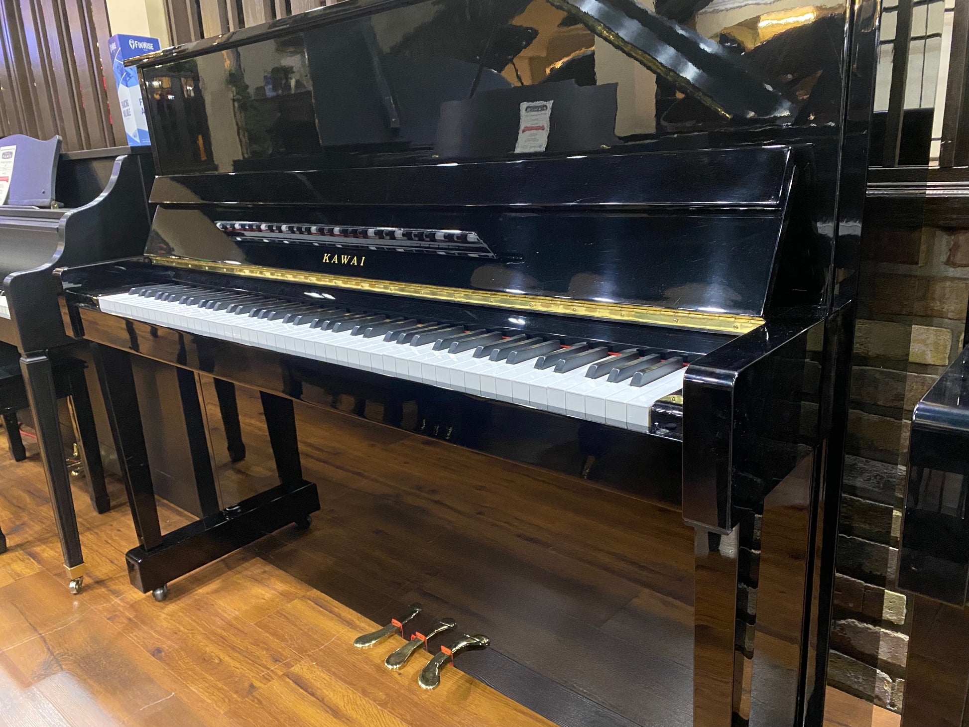 Image 3 of 1995 Kawai HA20 121 /48"