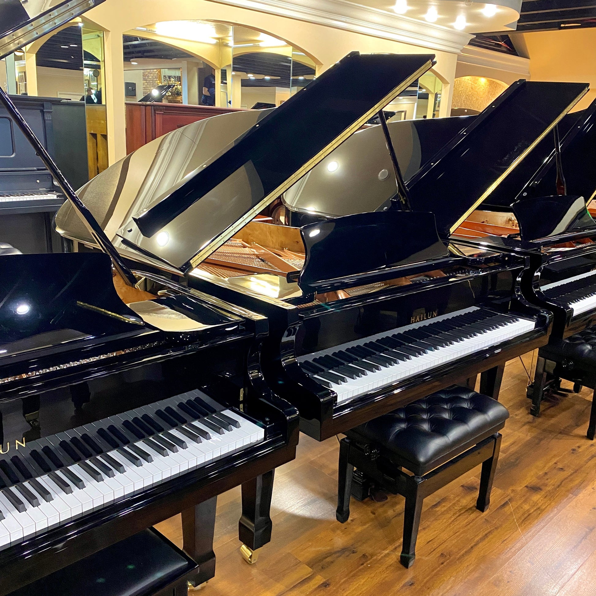Image 2 of Hailun Grand 178 / Polished Ebony / 5'10"