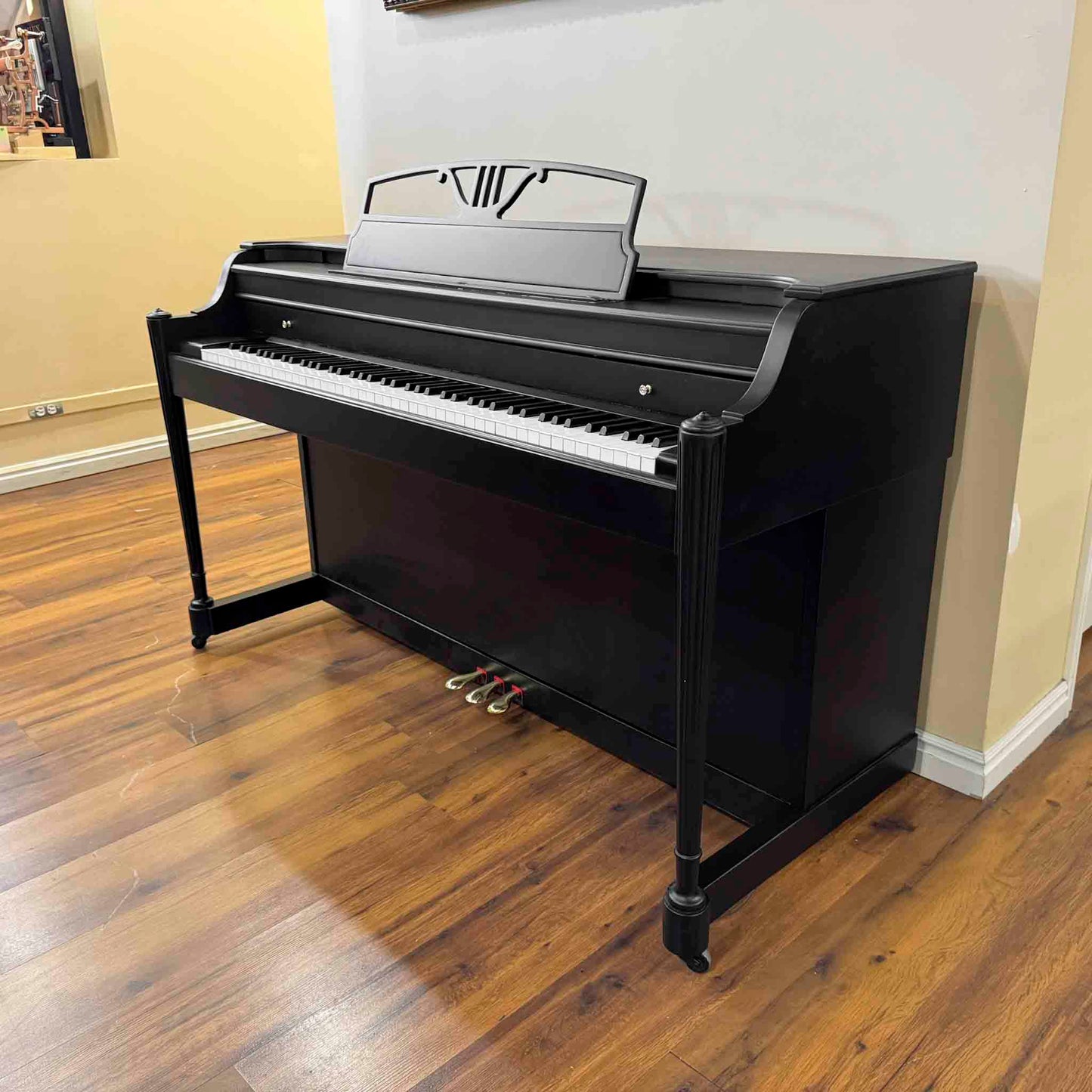 1986 Baldwin Wood Finish Spinet Piano
