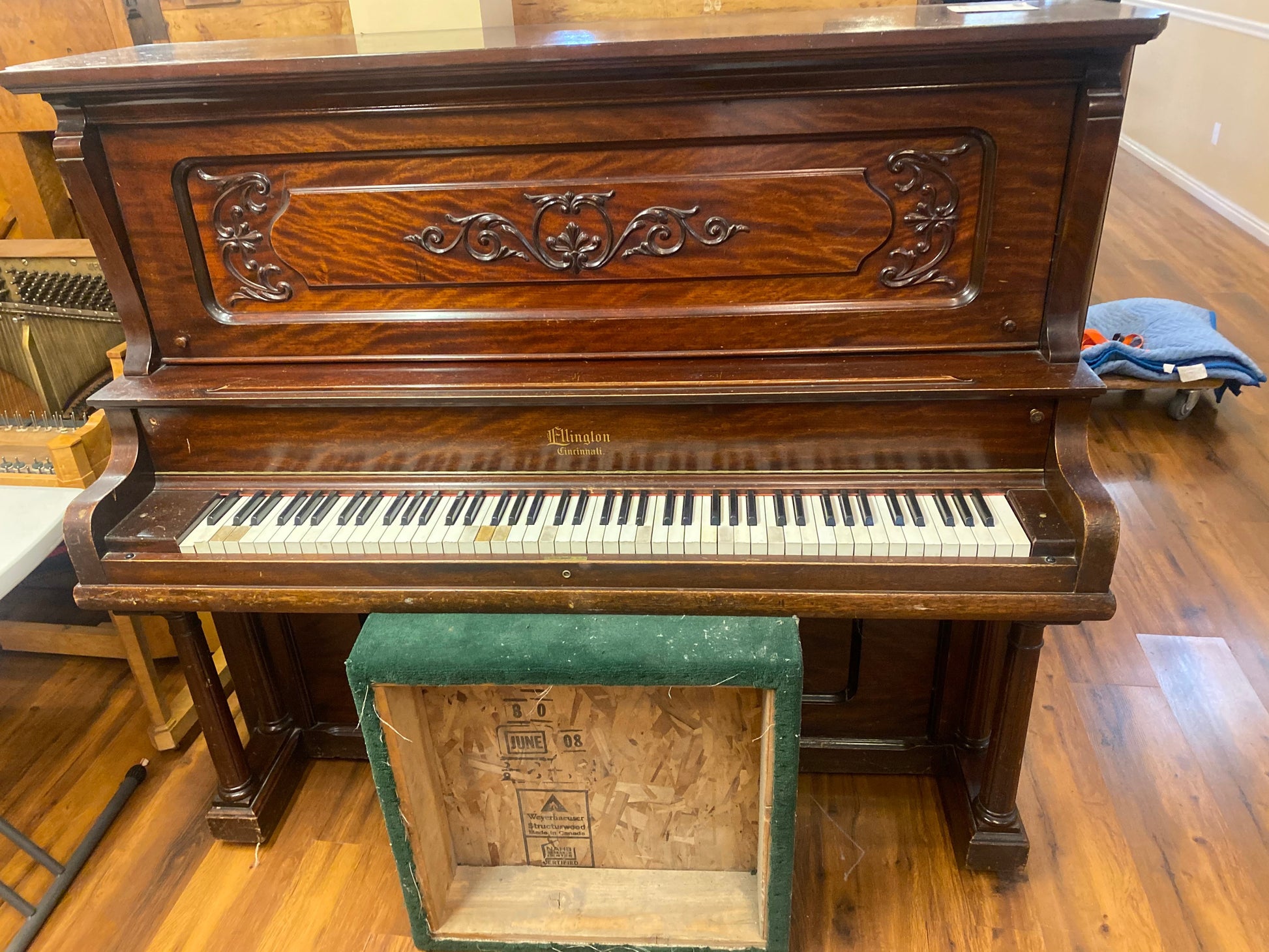 Image 26 of 1923 Ellington Upright