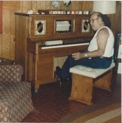 The Machnikowski Family Piano!